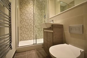 Photo 16- click for photo gallery